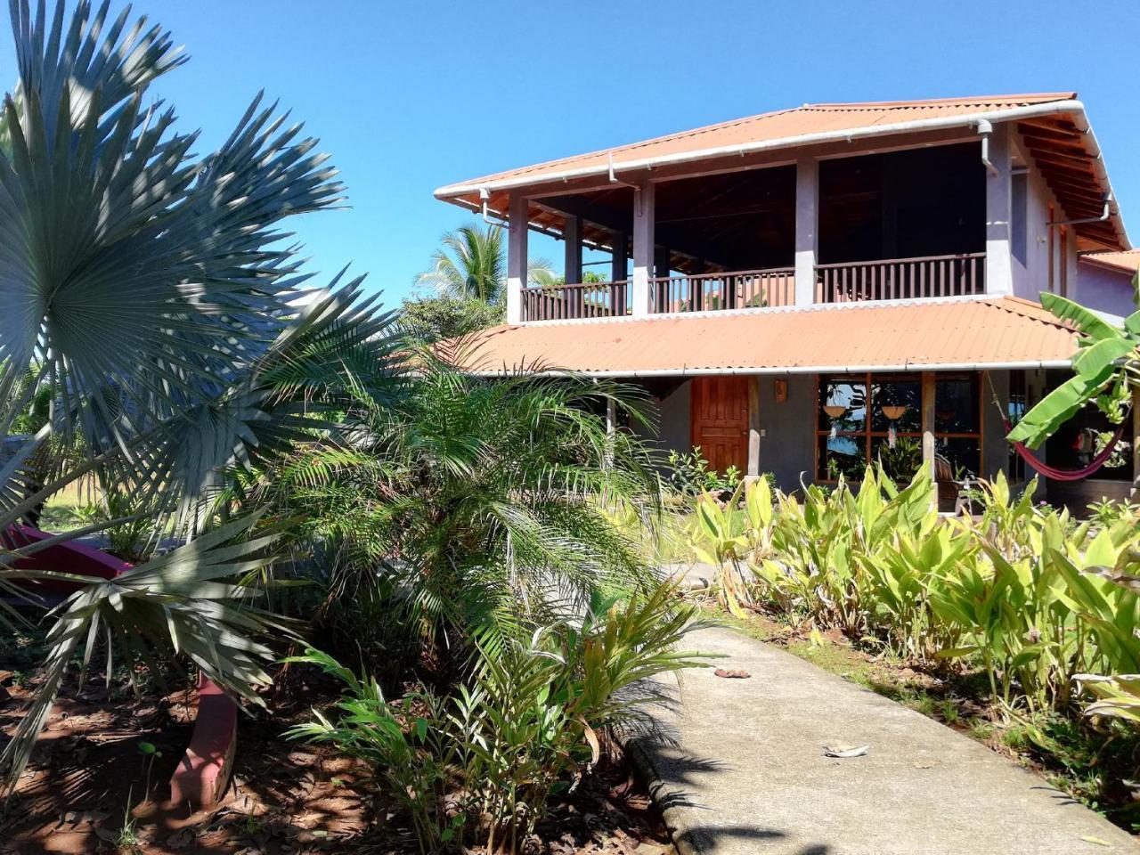 Punta Duarte Garden Inn Los Duarte Екстериор снимка