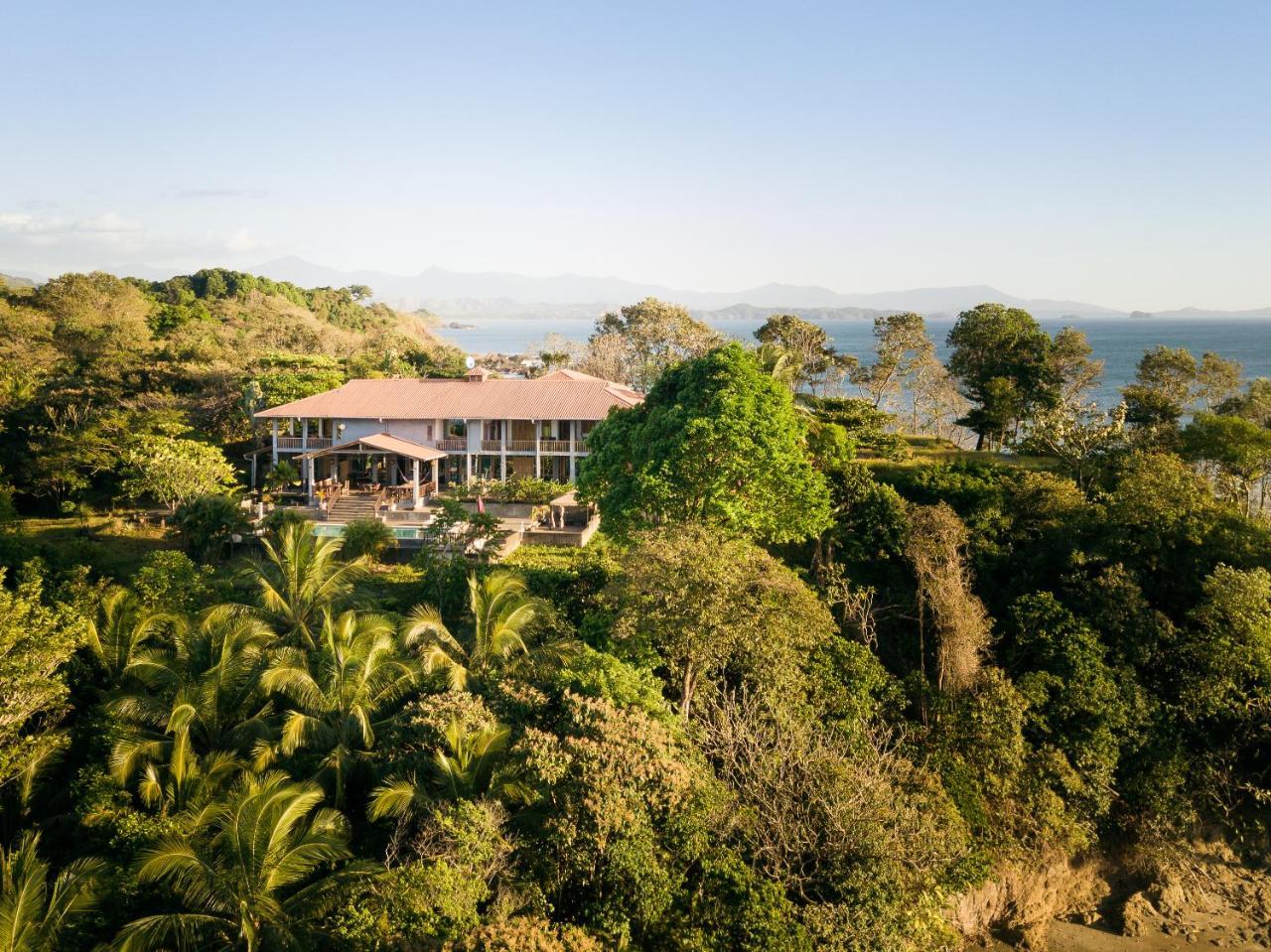 Punta Duarte Garden Inn Los Duarte Екстериор снимка