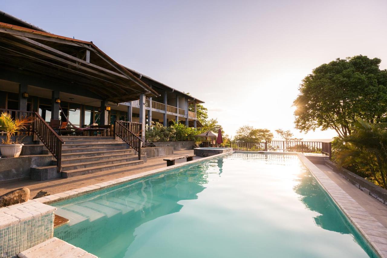 Punta Duarte Garden Inn Los Duarte Екстериор снимка