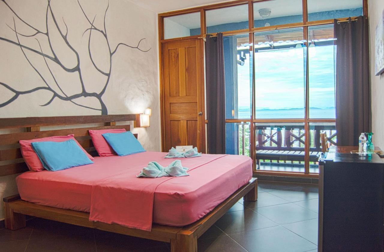 Punta Duarte Garden Inn Los Duarte Екстериор снимка